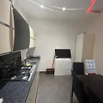 Rent House 斯培西亚